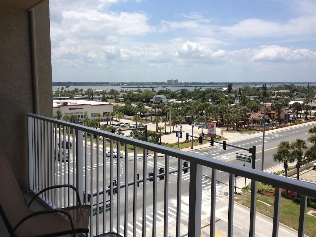 Oceanside Studio Aparthotel Daytona Beach Shores Bagian luar foto